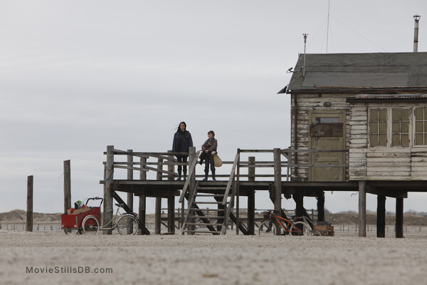 Womb publicity still of